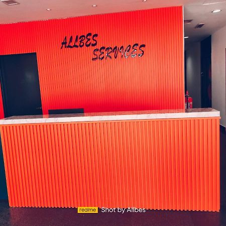 Allbes Parklands Hotel كلانغْ المظهر الخارجي الصورة