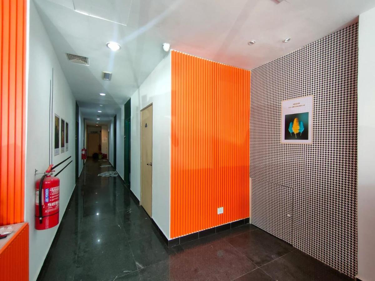 Allbes Parklands Hotel كلانغْ المظهر الخارجي الصورة